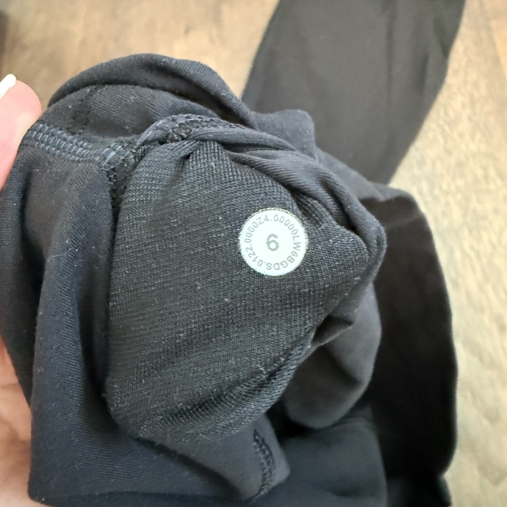 Lululemon Align Crop Legging - Picture 8 of 8